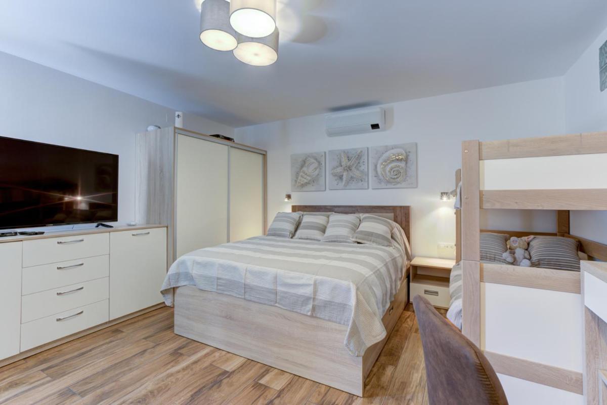 Cvrk Family House Novi Vinodolski Dış mekan fotoğraf